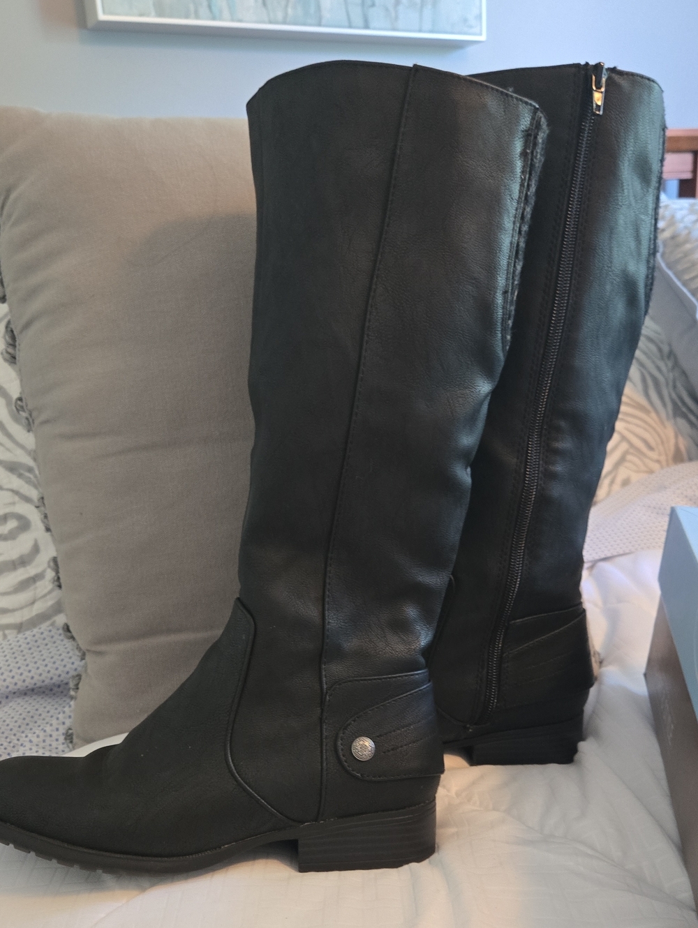 Life Stride Black Women's Knee-High Zip Riding Boots, Box Included.